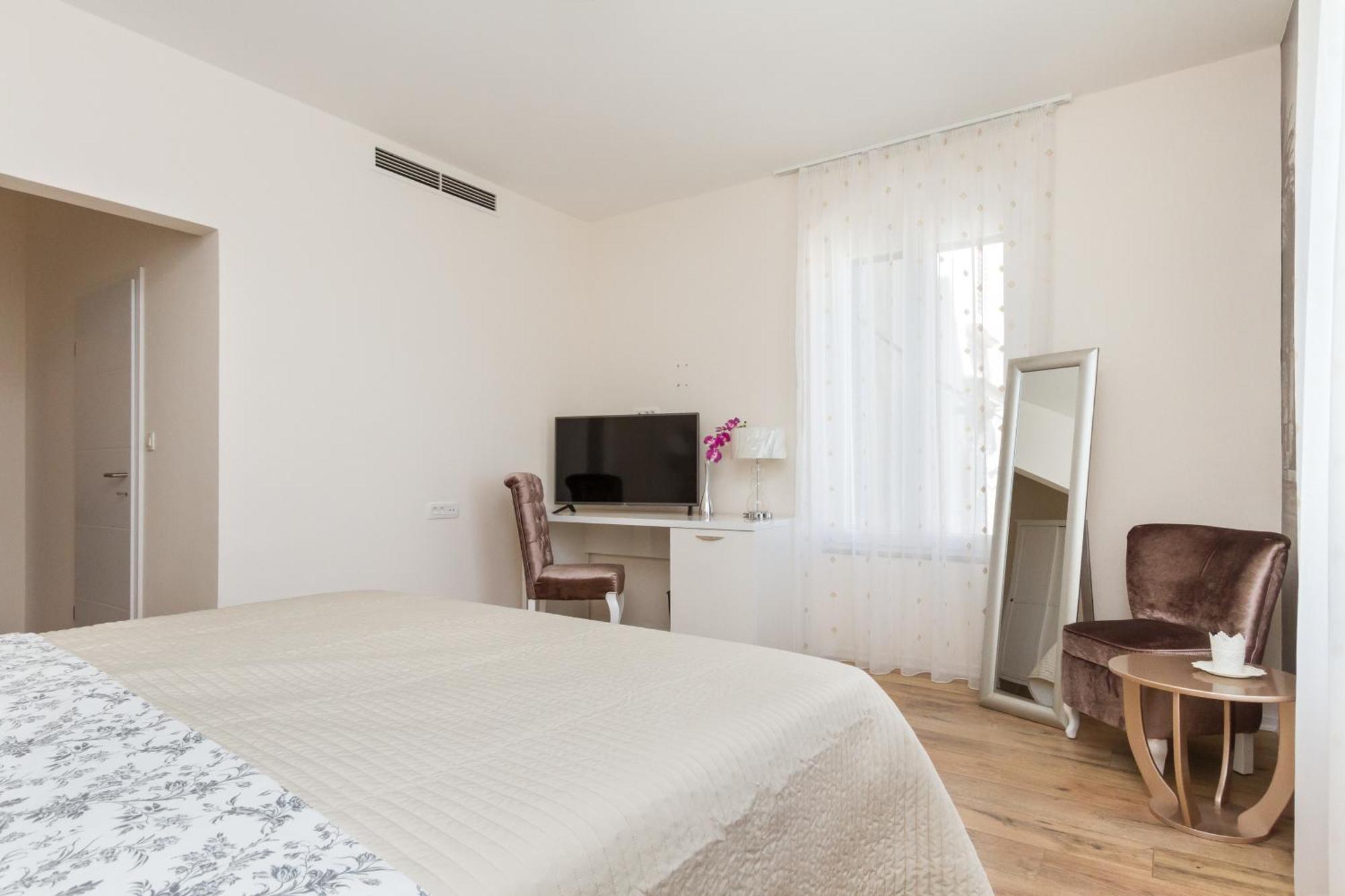 Spalatum Boutique Suites Спліт Номер фото