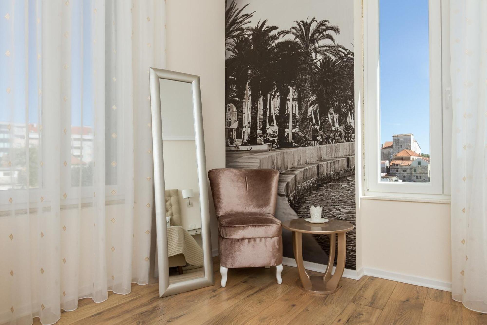 Spalatum Boutique Suites Спліт Номер фото